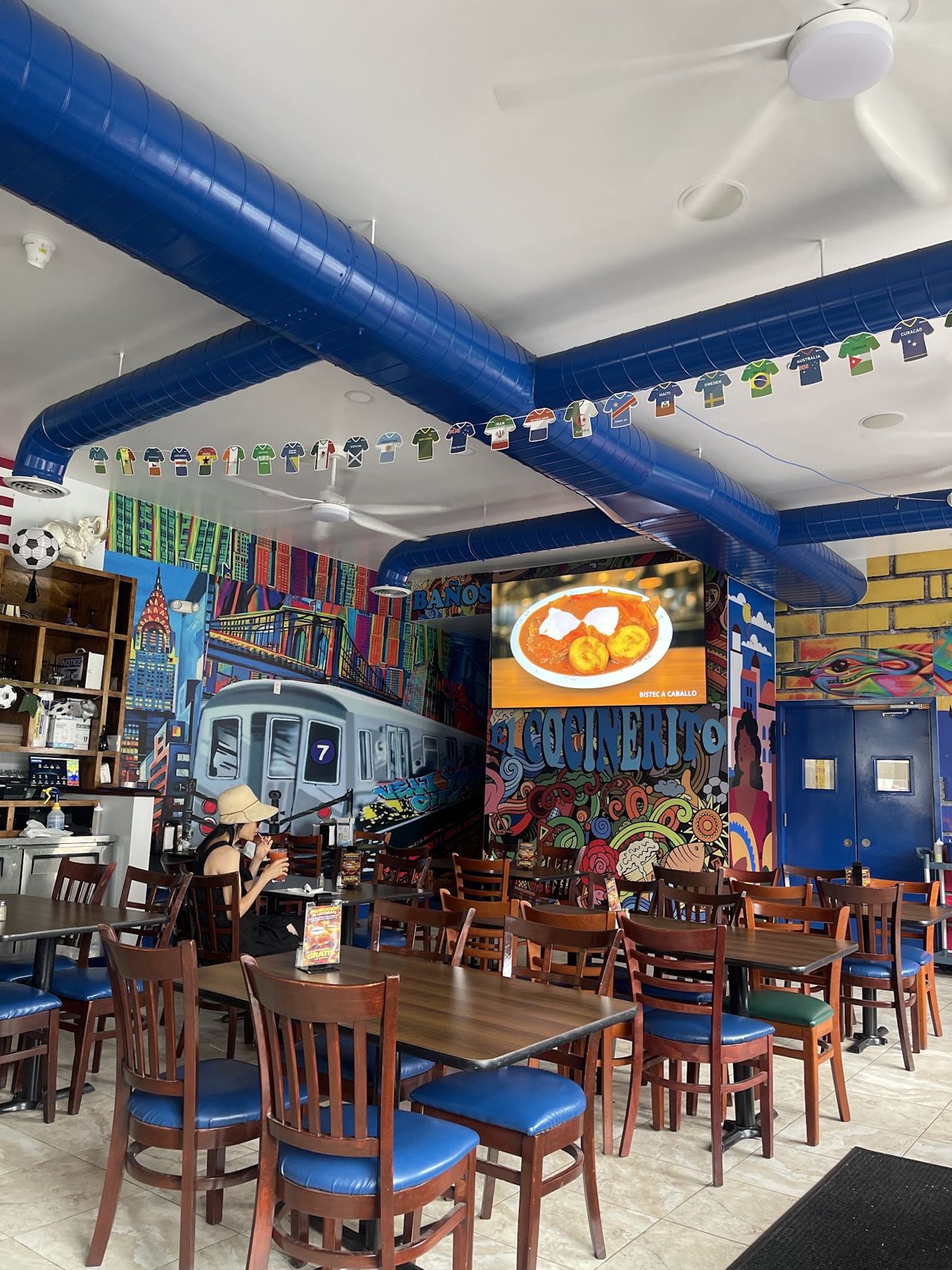 Dining room at El Cocinerito Colombiano